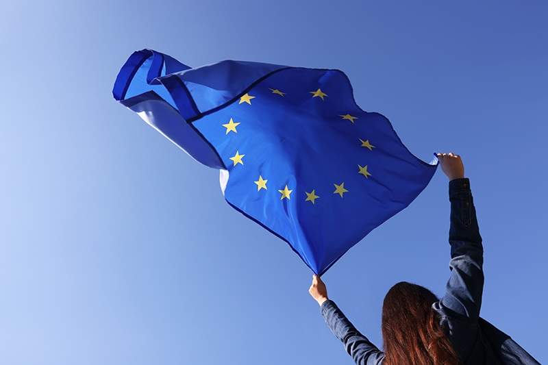 derovo parlamento europeu jovem